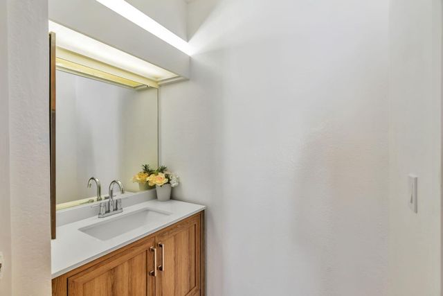 2416 N Main Street F, Salinas, CA 93906