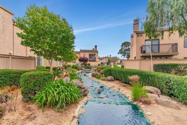 2416 N Main Street F, Salinas, CA 93906