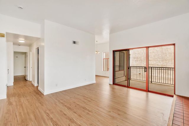 2416 N Main Street F, Salinas, CA 93906