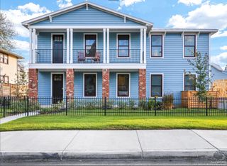 311 E Evergreen #20, San Antonio, TX 78212