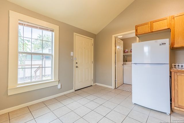 330 gem, San Antonio, TX 78204