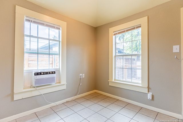 330 gem, San Antonio, TX 78204