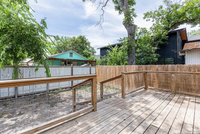 330 gem, San Antonio, TX 78204