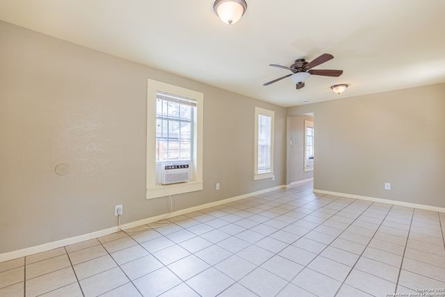 330 gem, San Antonio, TX 78204