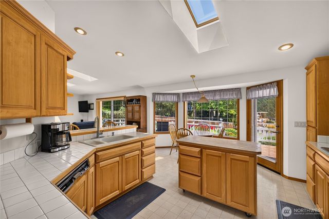 475 Nez Perce Place, La Conner, WA 98257