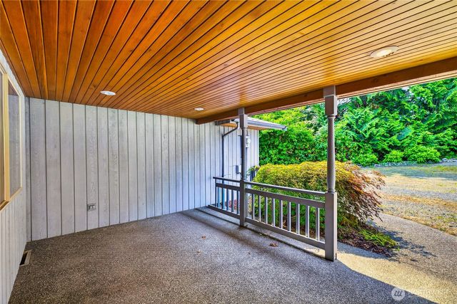 475 Nez Perce Place, La Conner, WA 98257