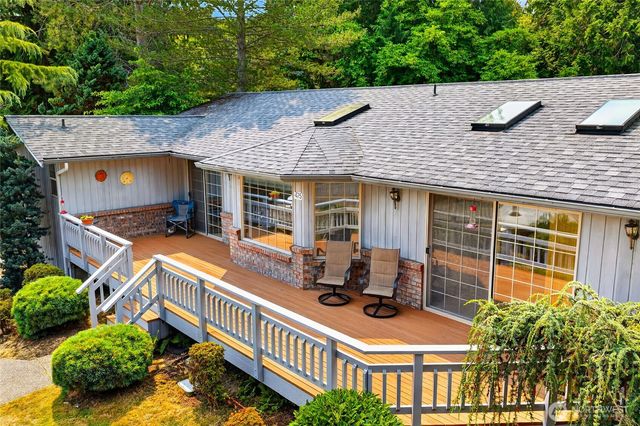 475 Nez Perce Place, La Conner, WA 98257