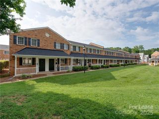 1344 Green Oaks Lane A, Charlotte, NC 28205