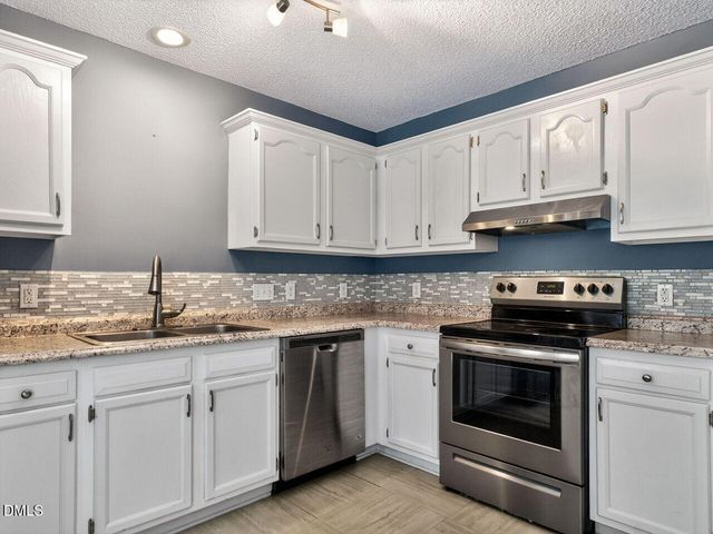 727 Avery Street, Garner, NC 27529