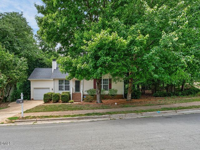 727 Avery Street, Garner, NC 27529
