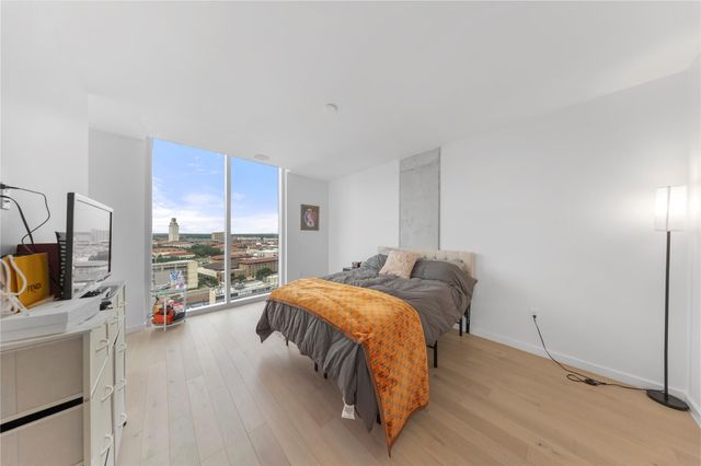 313 W 17th ST 1804, Austin, TX 78701