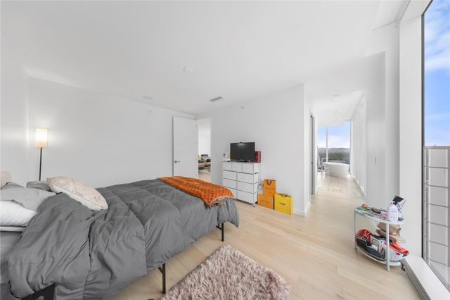 313 W 17th ST 1804, Austin, TX 78701