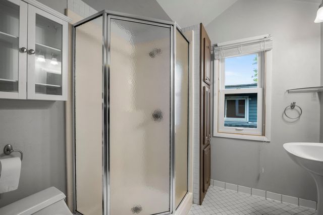 1688 James Avenue, Saint Paul, MN 55105