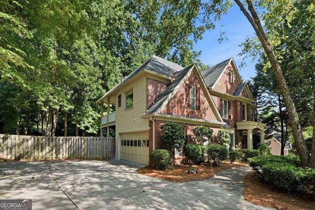 10580 Cauley Creek Drive, Duluth, GA 30097