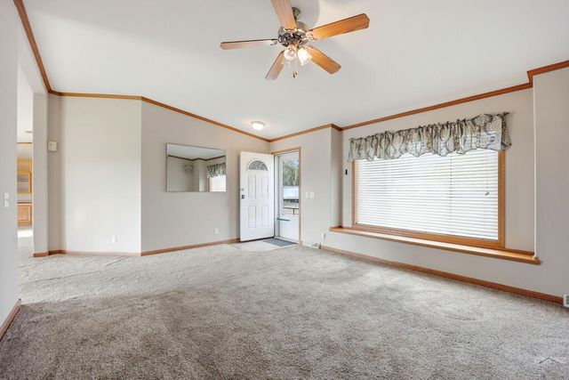 1581 Center Ln, Pueblo, CO 81006