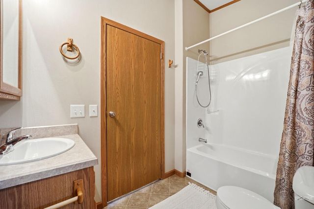 1581 Center Ln, Pueblo, CO 81006