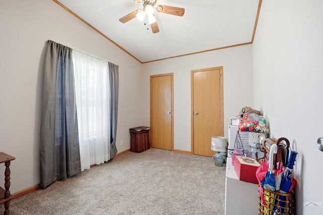 1581 Center Ln, Pueblo, CO 81006