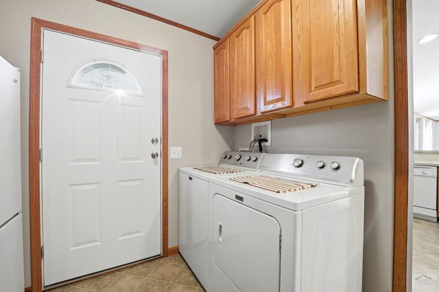 1581 Center Ln, Pueblo, CO 81006