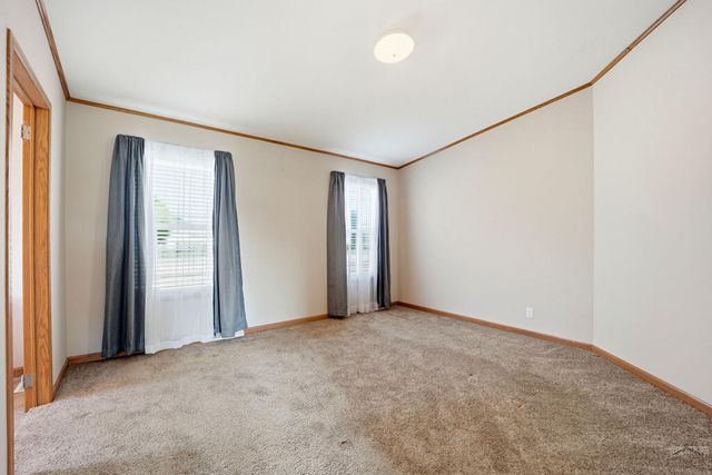 1581 Center Ln, Pueblo, CO 81006