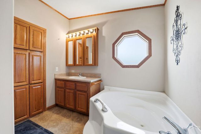 1581 Center Ln, Pueblo, CO 81006