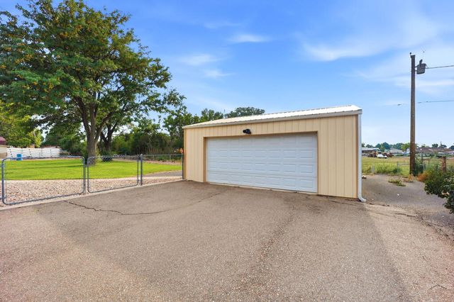 1581 Center Ln, Pueblo, CO 81006