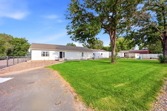 1581 Center Ln, Pueblo, CO 81006