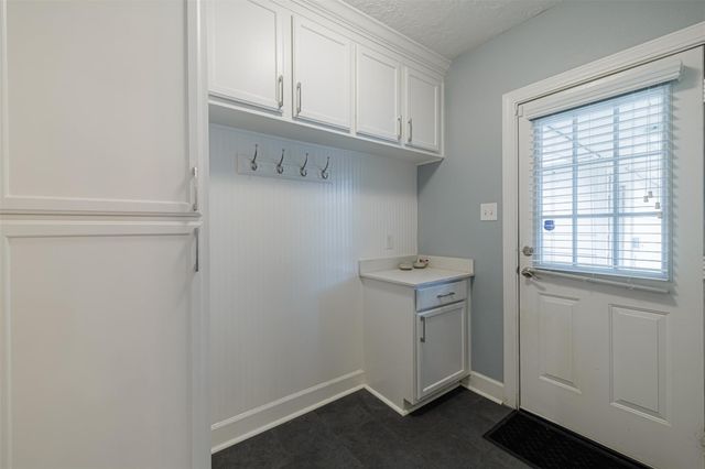 2227 Seven Oaks Drive, Houston, TX 77339