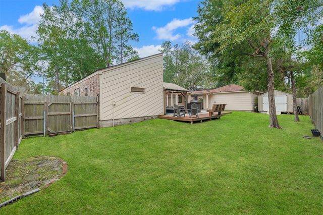 2227 Seven Oaks Drive, Houston, TX 77339