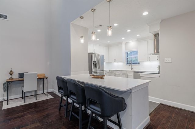 2227 Seven Oaks Drive, Houston, TX 77339