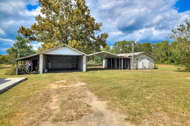 2135 Fort Creek Road Se Road, Dearing, GA 30808