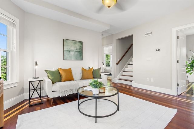 77 Adams 2, Medford, MA 02155