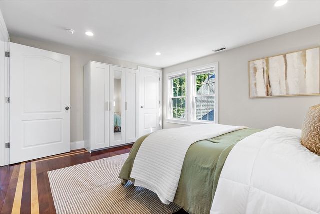 77 Adams 2, Medford, MA 02155
