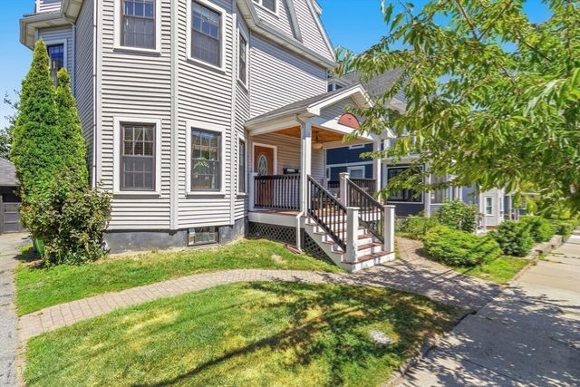 77 Adams 2, Medford, MA 02155