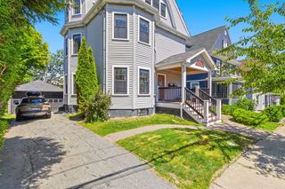 77 Adams 2, Medford, MA 02155