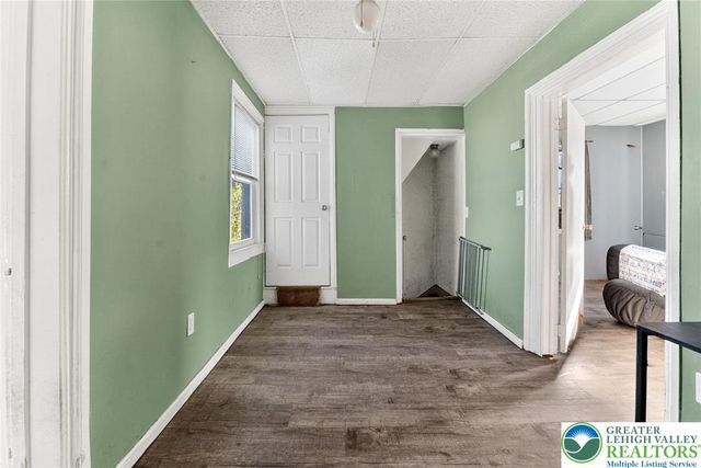 220 Mulberry Street, Catasauqua Boro, PA 18032