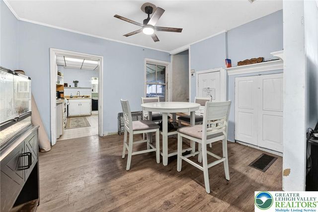 220 Mulberry Street, Catasauqua Boro, PA 18032