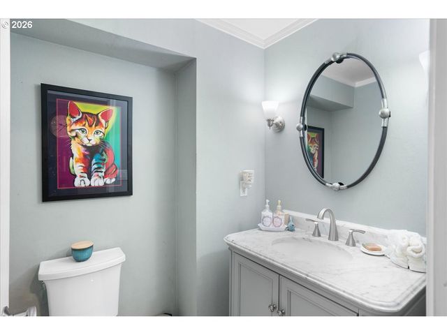 6660 HUNTINGTON Cir, Salem, OR 97306