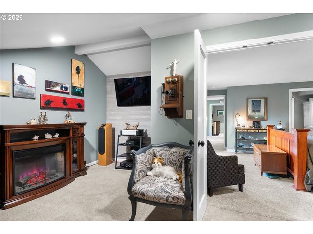 6660 HUNTINGTON Cir, Salem, OR 97306