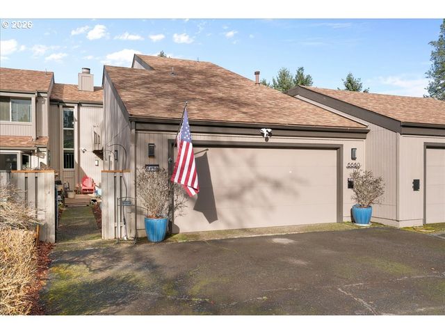 6660 HUNTINGTON Cir, Salem, OR 97306