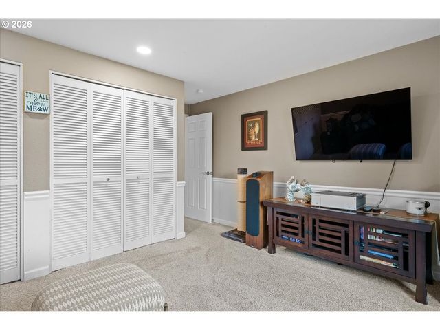 6660 HUNTINGTON Cir, Salem, OR 97306