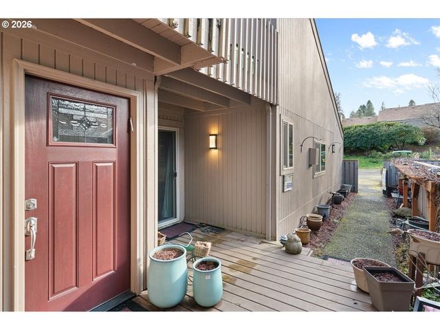 6660 HUNTINGTON Cir, Salem, OR 97306