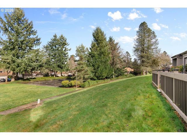 6660 HUNTINGTON Cir, Salem, OR 97306