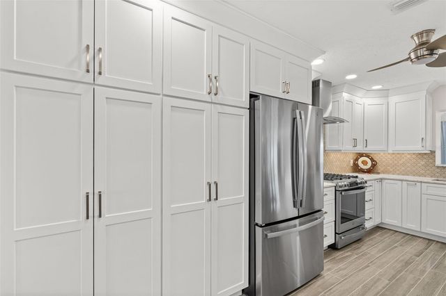 4903 COMMONWEALTH ROAD, Palmetto, FL 34221