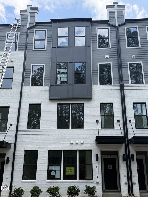 10522 Bailey Branch Drive Unit 201, Raleigh, NC 27614