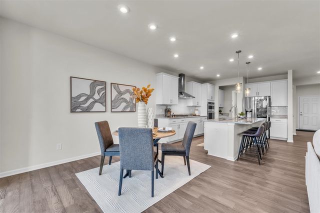 3800 Bella Vista Drive, Ann Arbor, MI 48108