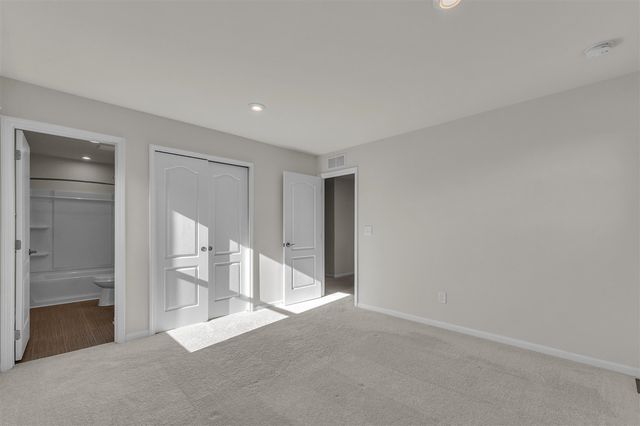 3800 Bella Vista Drive, Ann Arbor, MI 48108