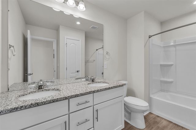 3800 Bella Vista Drive, Ann Arbor, MI 48108