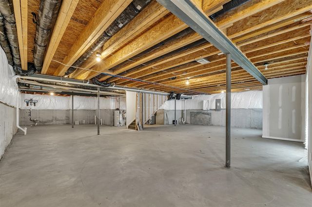 3800 Bella Vista Drive, Ann Arbor, MI 48108