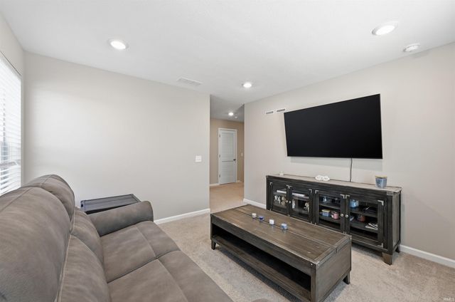 5730 Palazzo Lane, Mccordsville, IN 46055