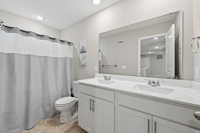 5730 Palazzo Lane, Mccordsville, IN 46055
